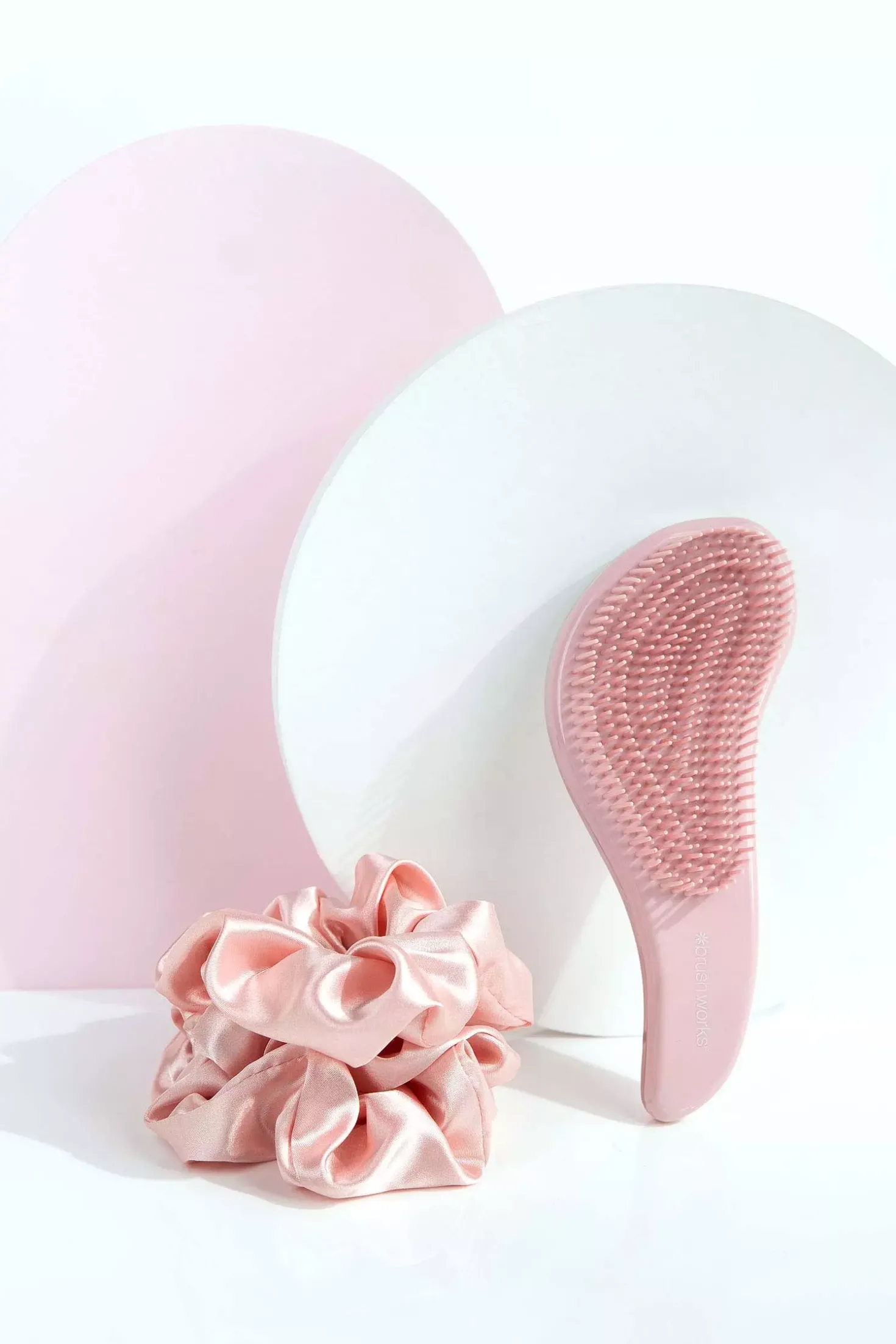 Brushworks Detangling Brush and Scrunchie Set