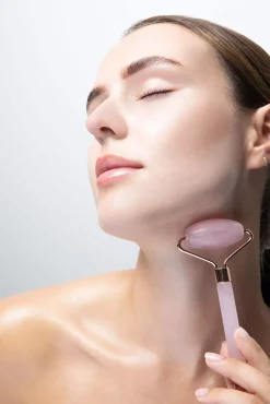 Brushworks Resin Rose Quartz Roller & Gua Sha