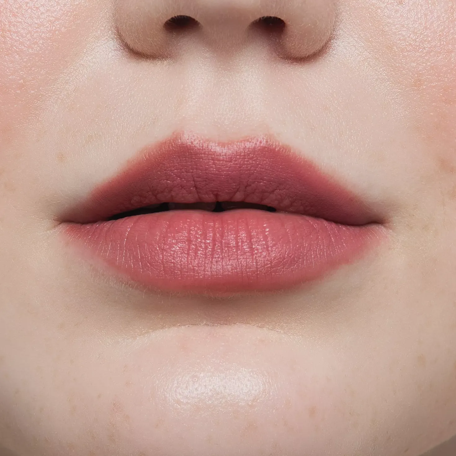 By Lyko Creamy Dreamy Lip Crayon Kissplosion