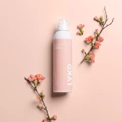 By Lyko Crisp Bouquet Foaming Shower Gel 200 ml
