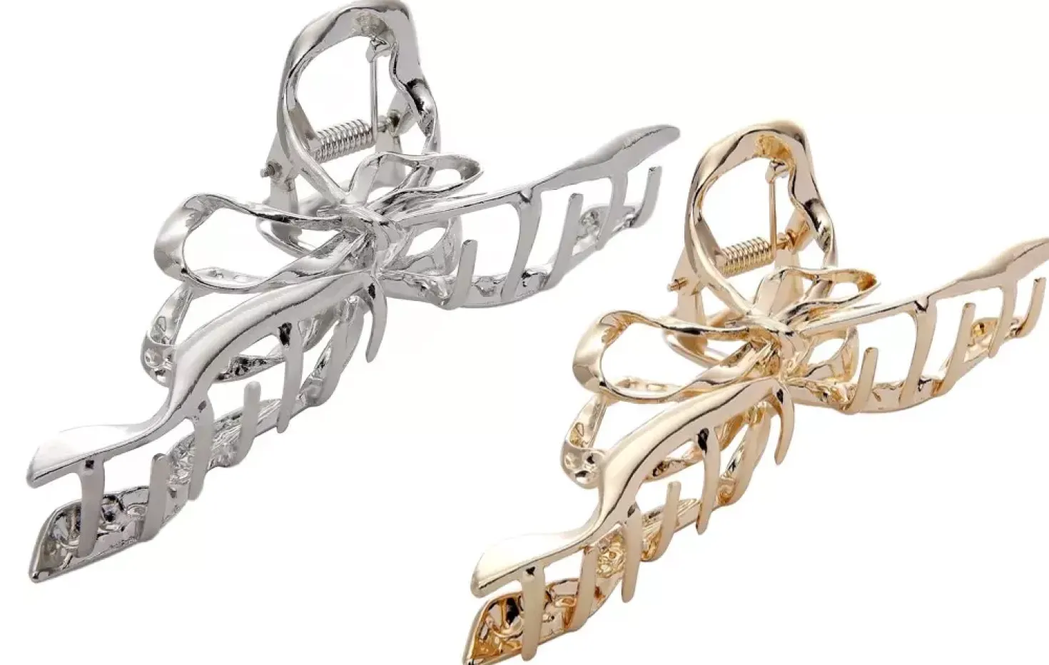 By Lyko Metallic Bow Set
