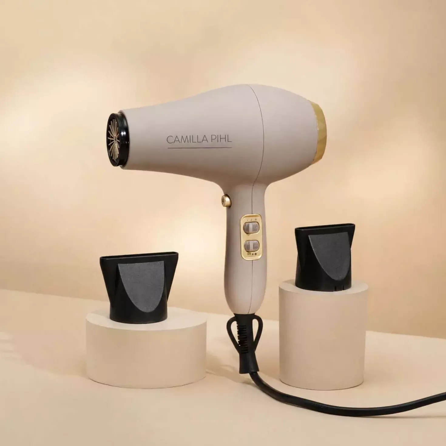 Camilla Pihl Cosmetics That IR Hair Dryer