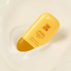 Clay And Glow Daily SPF50 High Sunscreen 60 ml