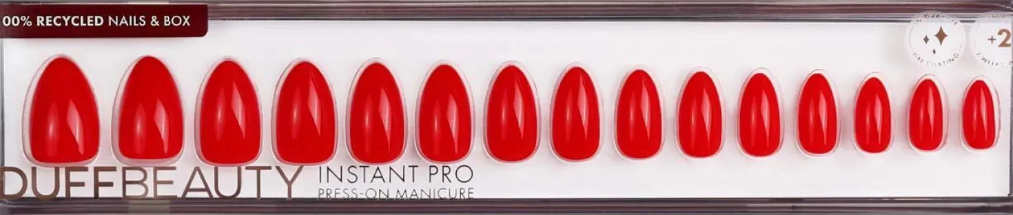 DUFFBEAUTY Ruby Red, Medium Almond Ruby Red