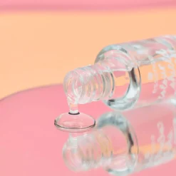essence colour shield Top Coat