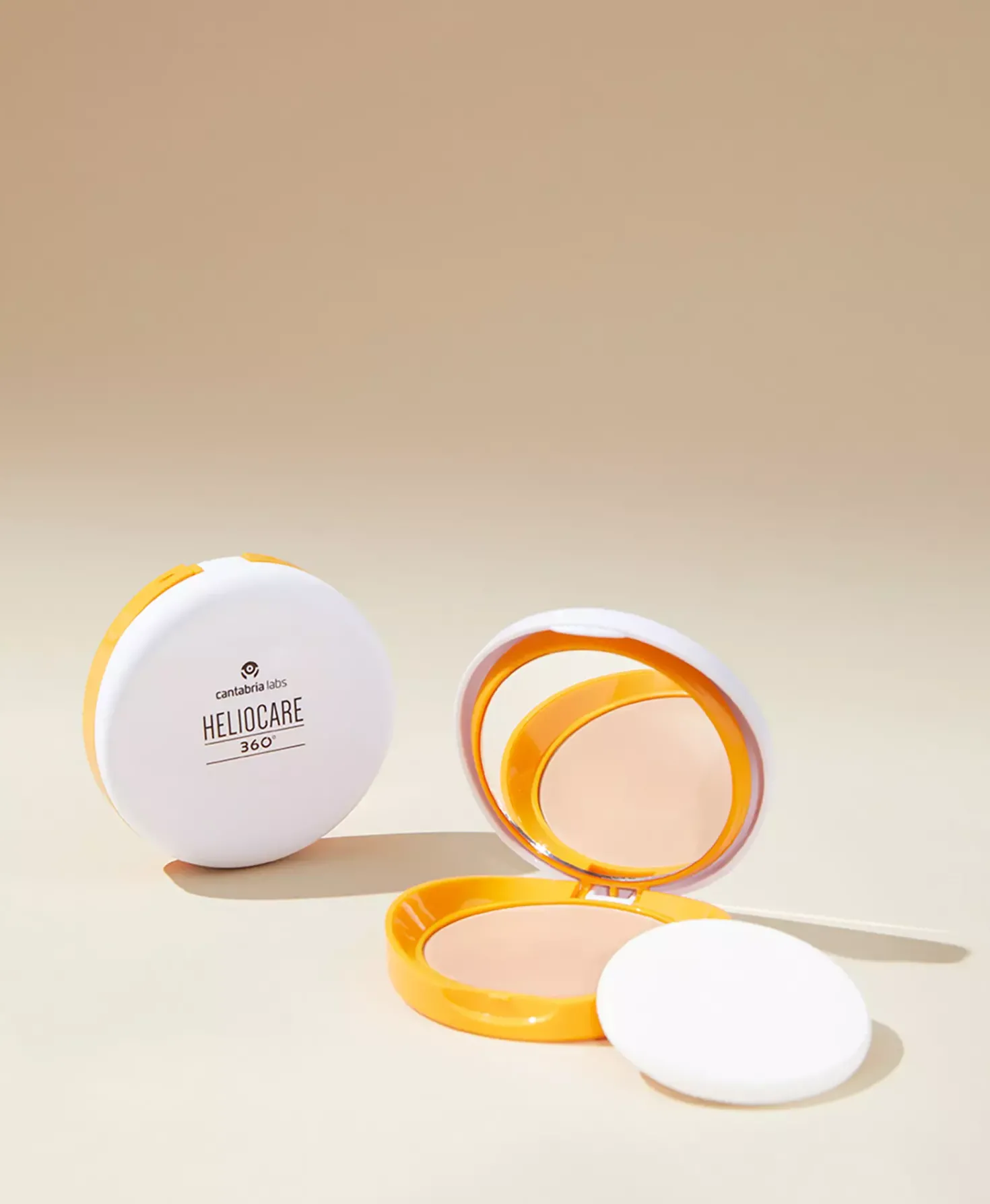 HELIOCARE Oil-Free Compact Beige SPF 50+