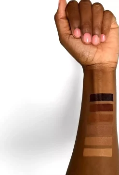ICONIC London Sheer Bronze Caramel Glow
