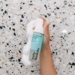 INDY BEAUTY Soft Hydrating Cleansing Mousse 150 ml