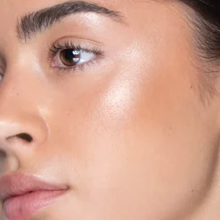Make Up Store Make Up Store Iconic Radiance Highlighter 10 Pearl Glow