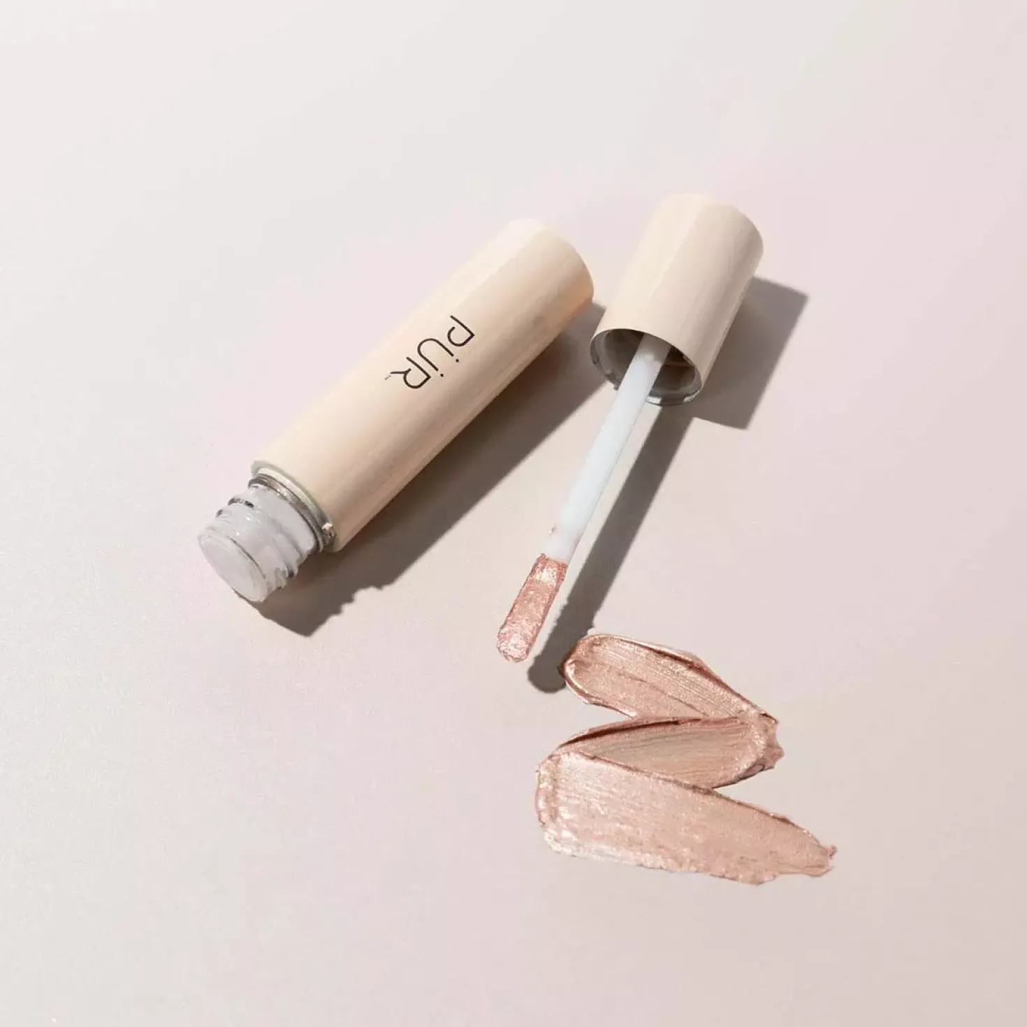 PÜR Cosmetics On Point Tint Creamy Eyeshadow & Primer with Peptides Silk
