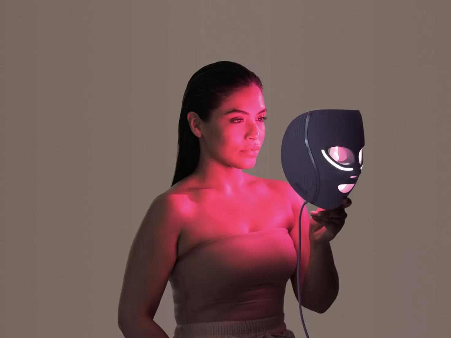 Shark Beauty CryoGlow Red Blue & Infrared iQLED Face Mask & Under Eye Cooling Lilac Chill