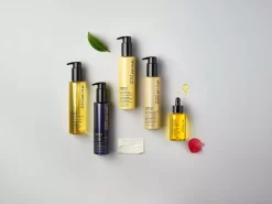 Shu UemuraEssence Absolue nourishing protective hair oil 150 ml