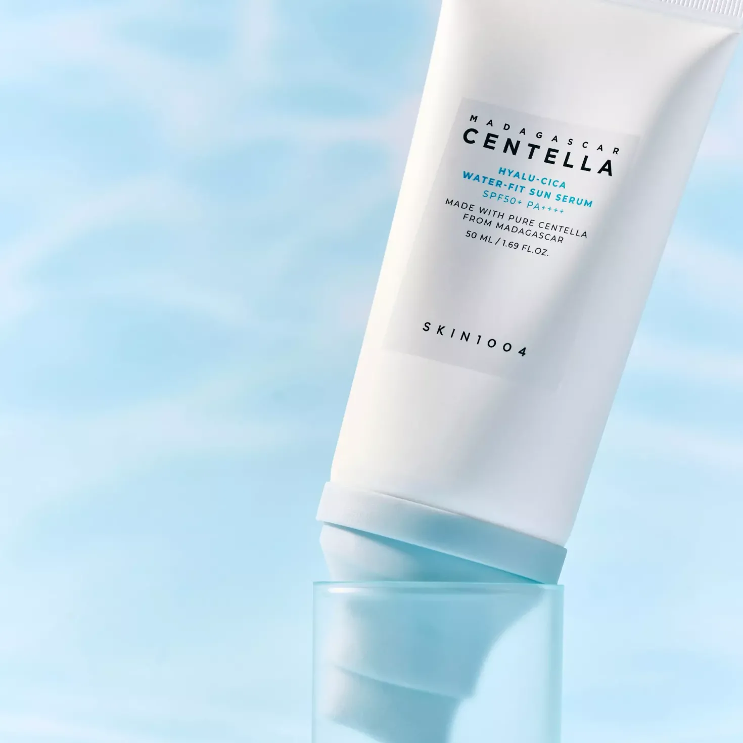SKIN1004 Madagascar Centella Hyalu-Cica WATER-FIT Sun serum 50 ml