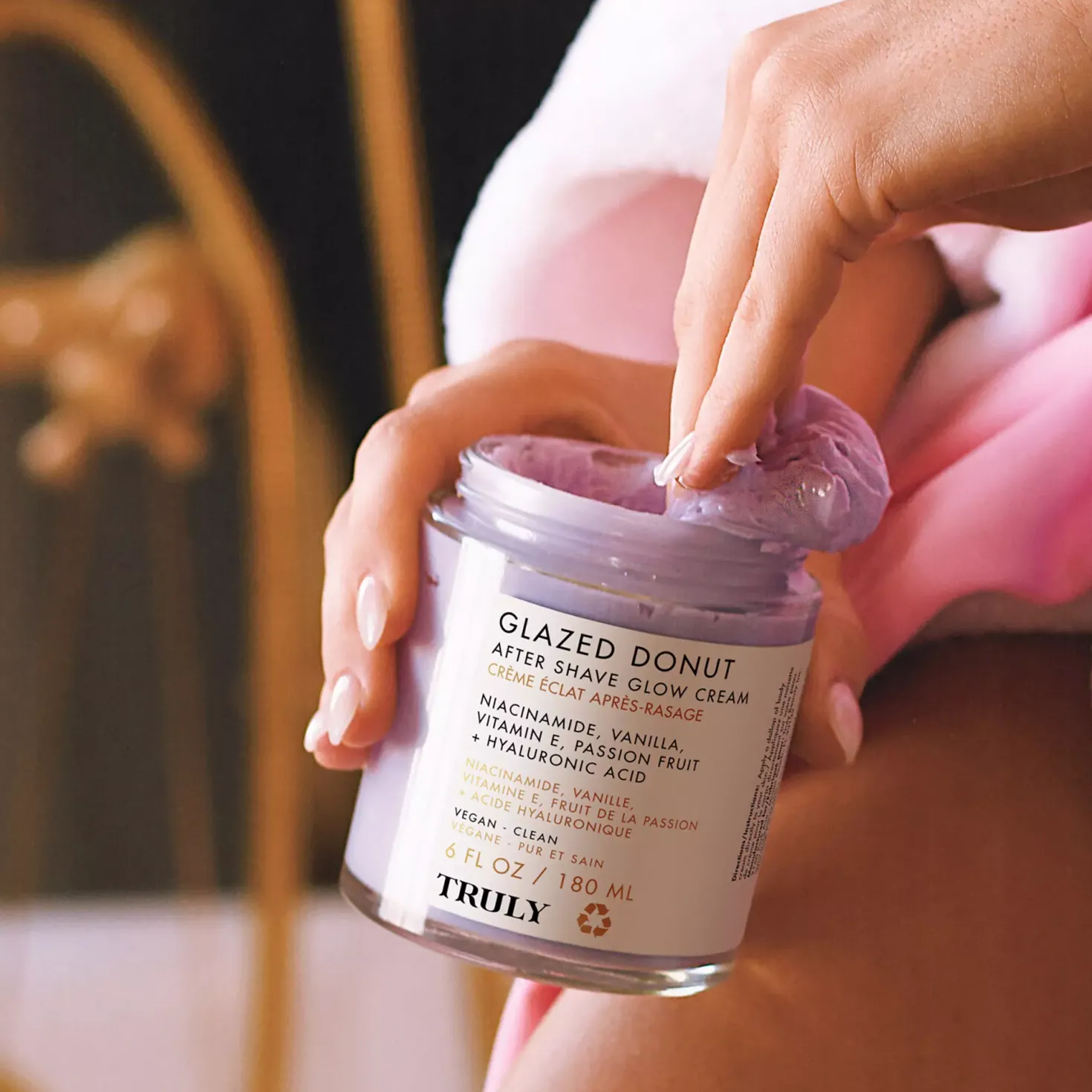 Truly Glazed Donut After Shave Glow Cream 180 ml