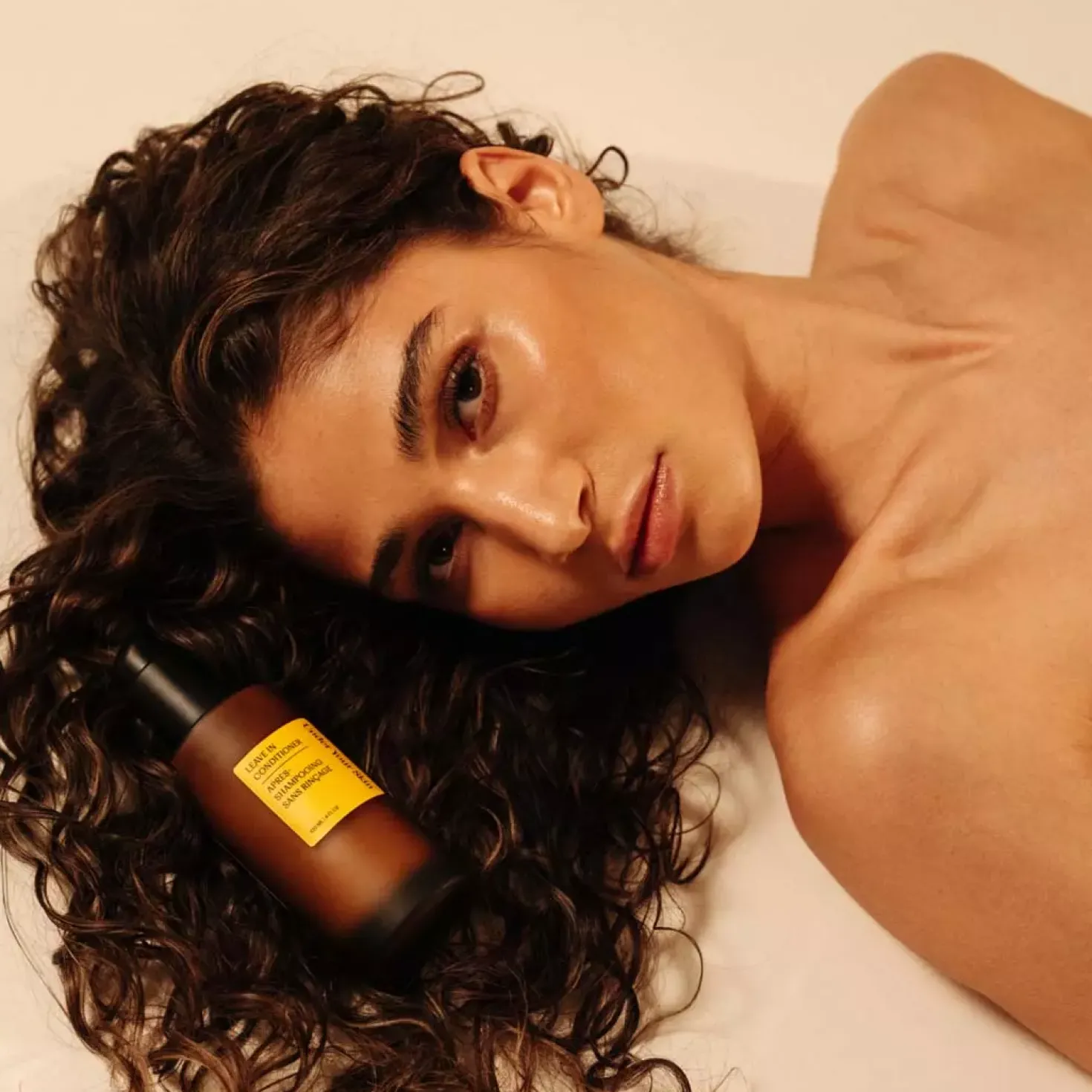 Under Your Skin Bond Repairing Leave-in Conditioner 120 ml
