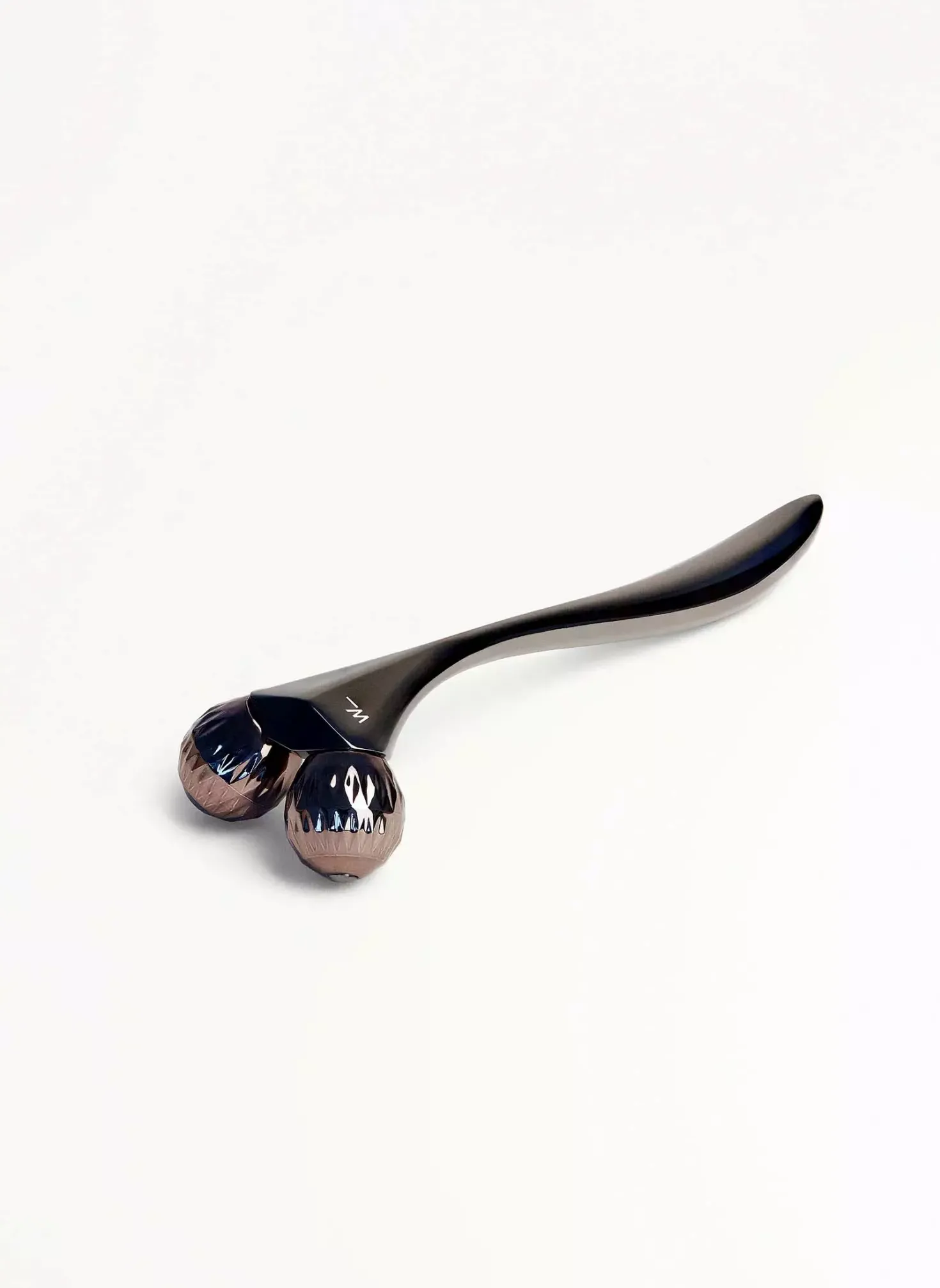 Woods_Copenhagen Contouring Facial Roller